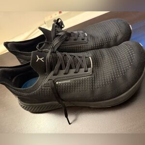 Flux Adapt Waterproof Runner Black Mens 9.5-10 Walking Shoes